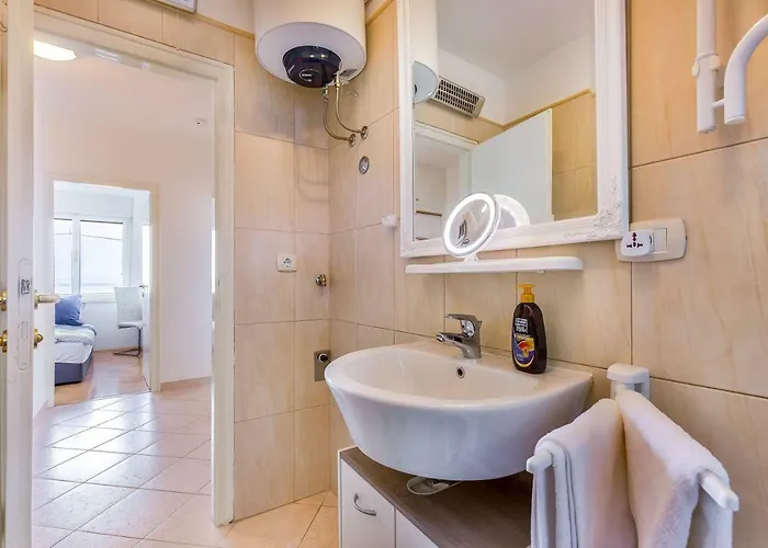 Jasmina Apartment *